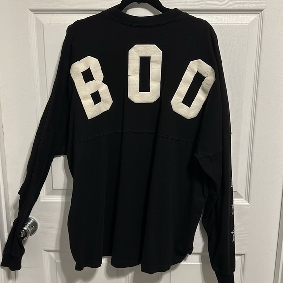 Mickey Mouse Spiderweb Halloween Spirit Jersey - Picture 5 of 9